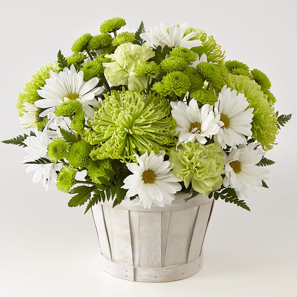 Lucky Charm Basket (Standard) – Talia Flowers, Ottawa ON