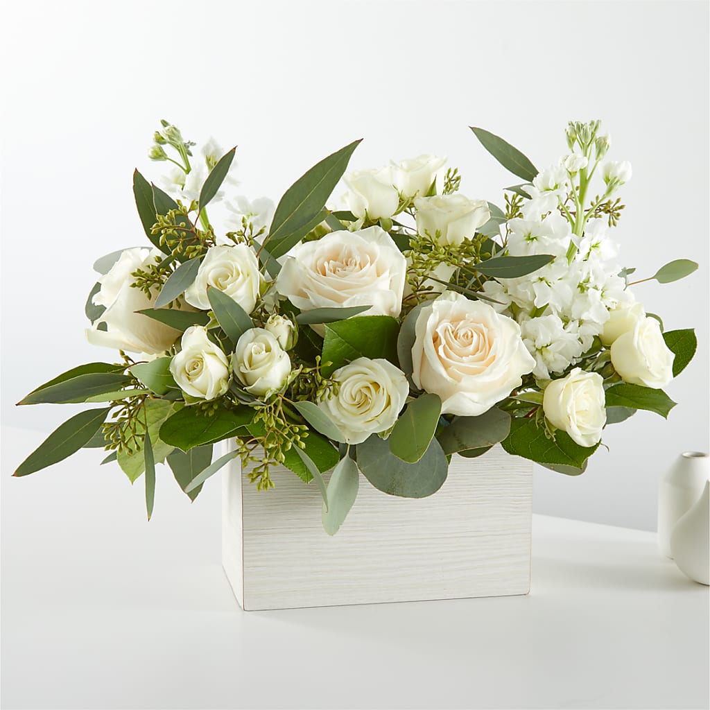 Fresh Linen Box Bouquet – Talia Flowers, Ottawa ON