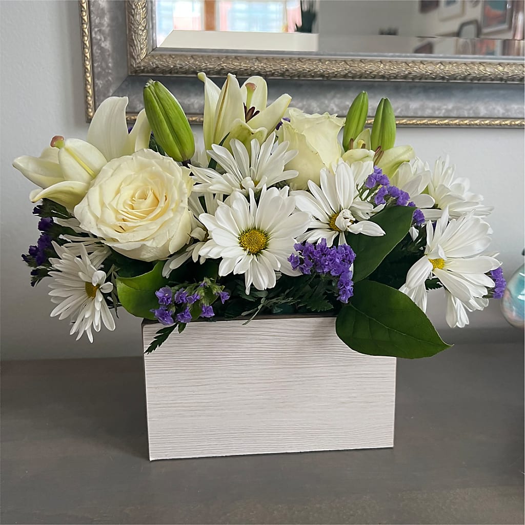 Beyond Blue Box Bouquet – Talia Flowers, Ottawa ON