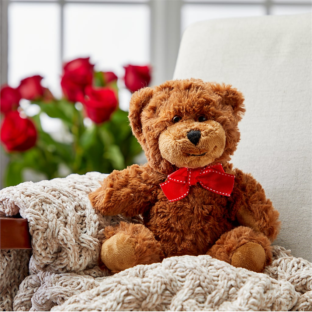 Romantic Long Stem Red Rose Bouquet Bundles – Talia Flowers, Ottawa ON
