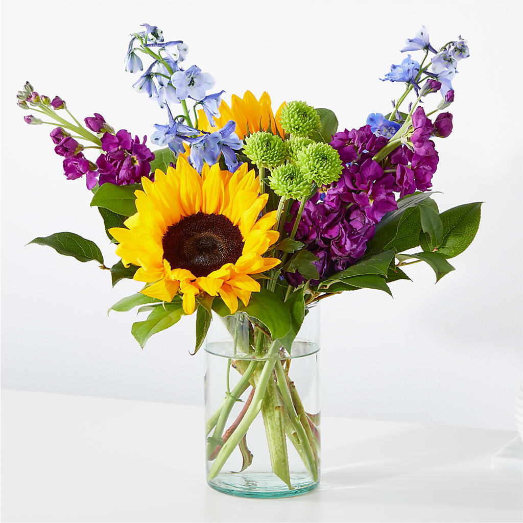 Catching Rays Bouquet – Talia Flowers, Ottawa ON