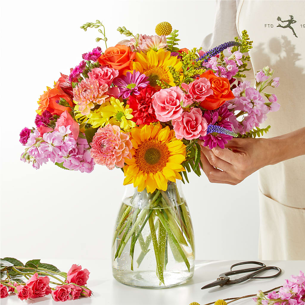 Cue the Confetti - A Florist Original – Talia Flowers, Ottawa ON