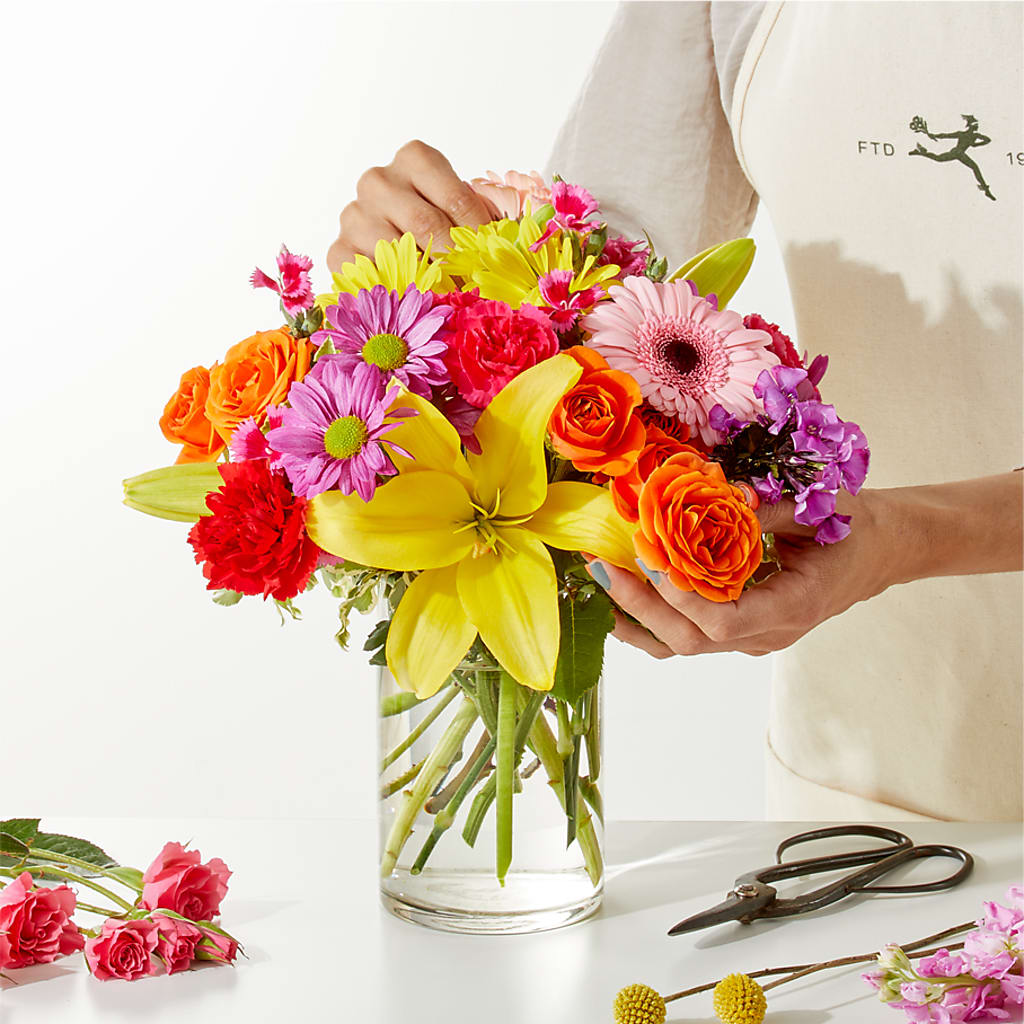 Cue the Confetti - A Florist Original – Talia Flowers, Ottawa ON