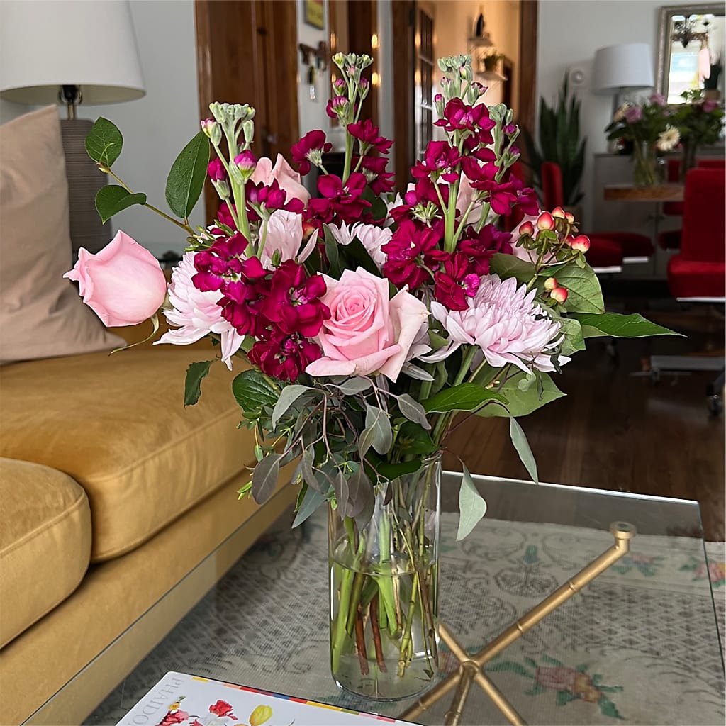 Sunday Morning Bouquet – Talia Flowers, Ottawa ON