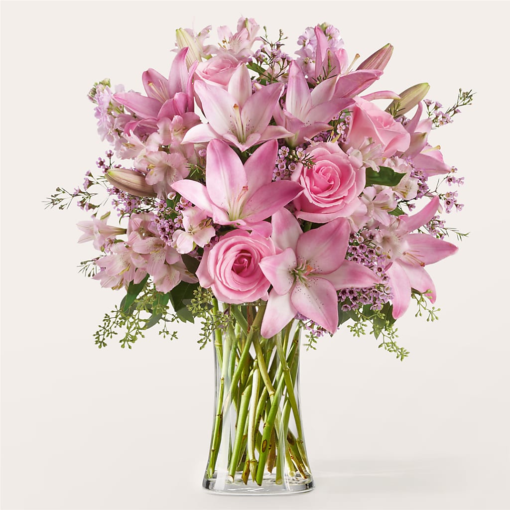 Gentle Gesture Bouquet – Talia Flowers, Ottawa ON