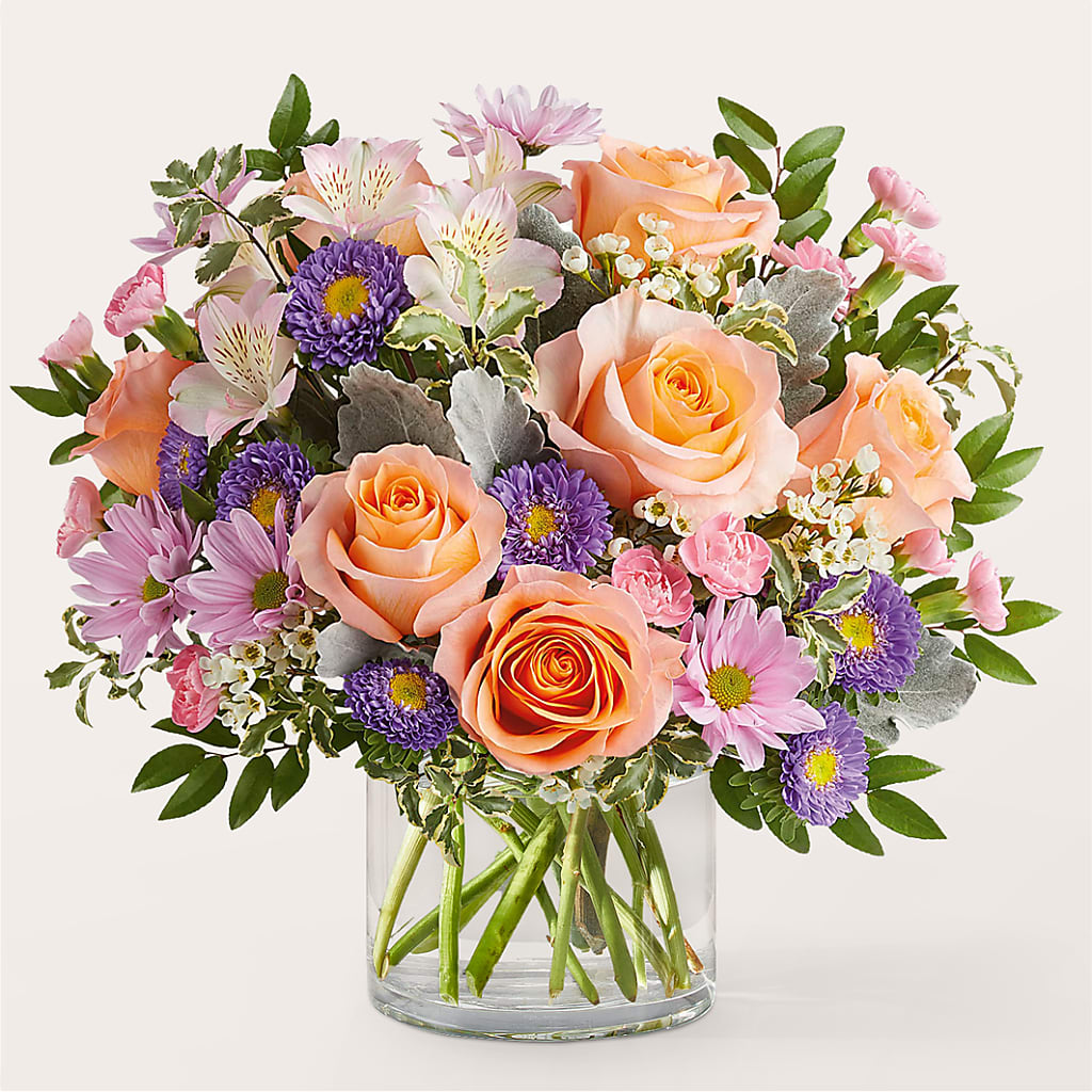 Glimmer Bouquet – Talia Flowers, Ottawa ON