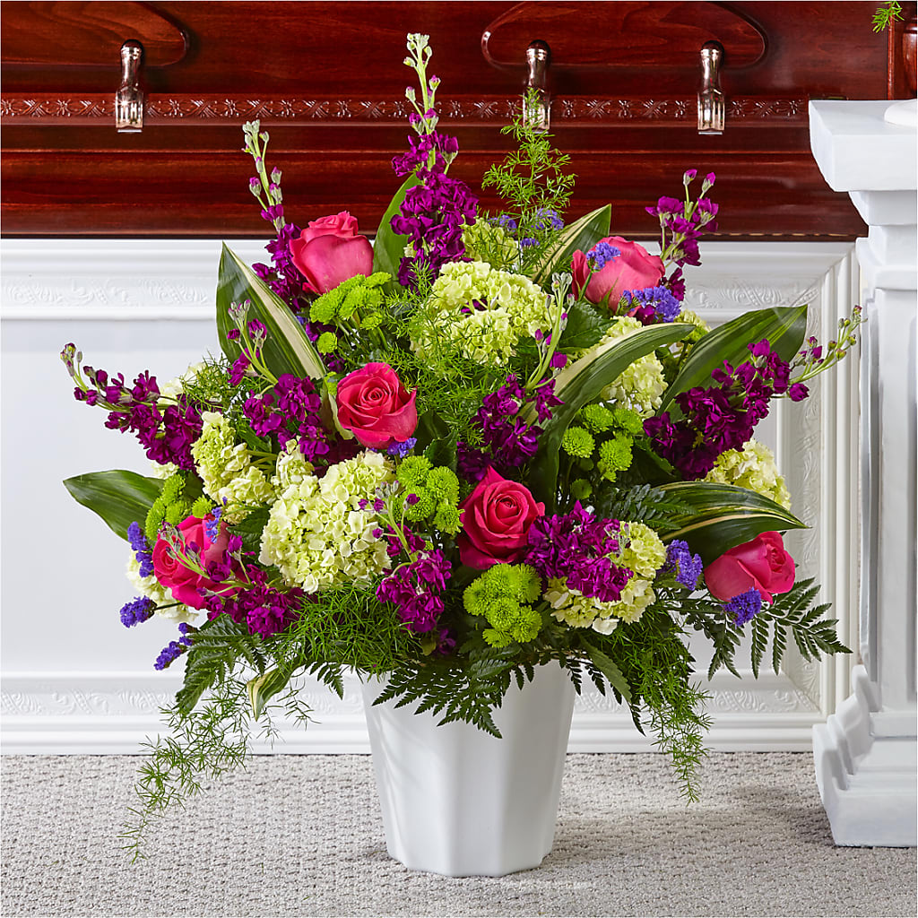 Beautiful Horizons Floor Basket – Talia Flowers, Ottawa ON