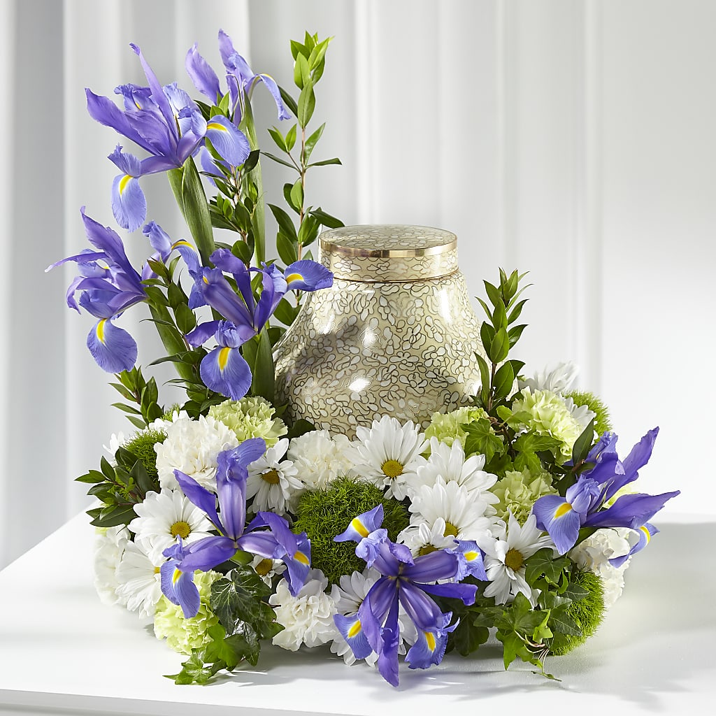 Sincere Spirit Cremation Adornment – Talia Flowers, Ottawa ON