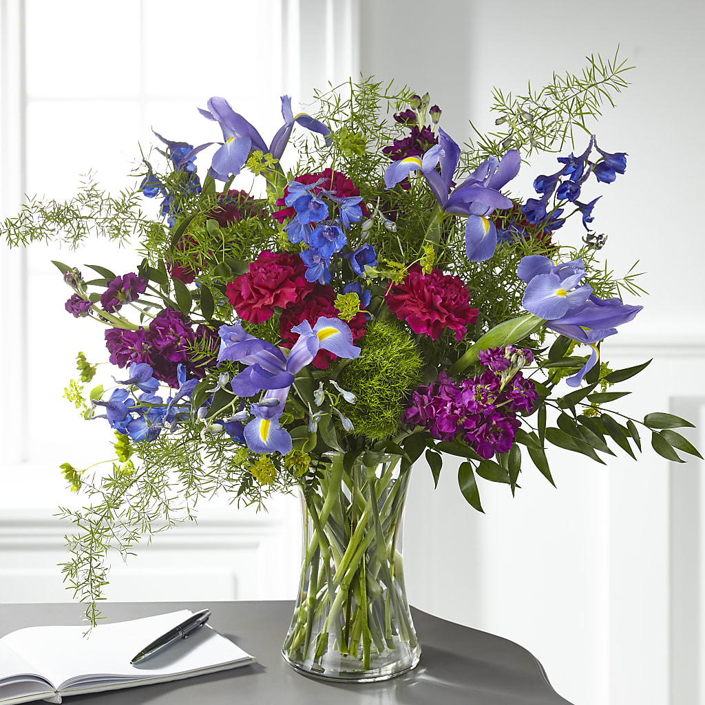 Giving Grace Bouquet – Talia Flowers, Ottawa ON