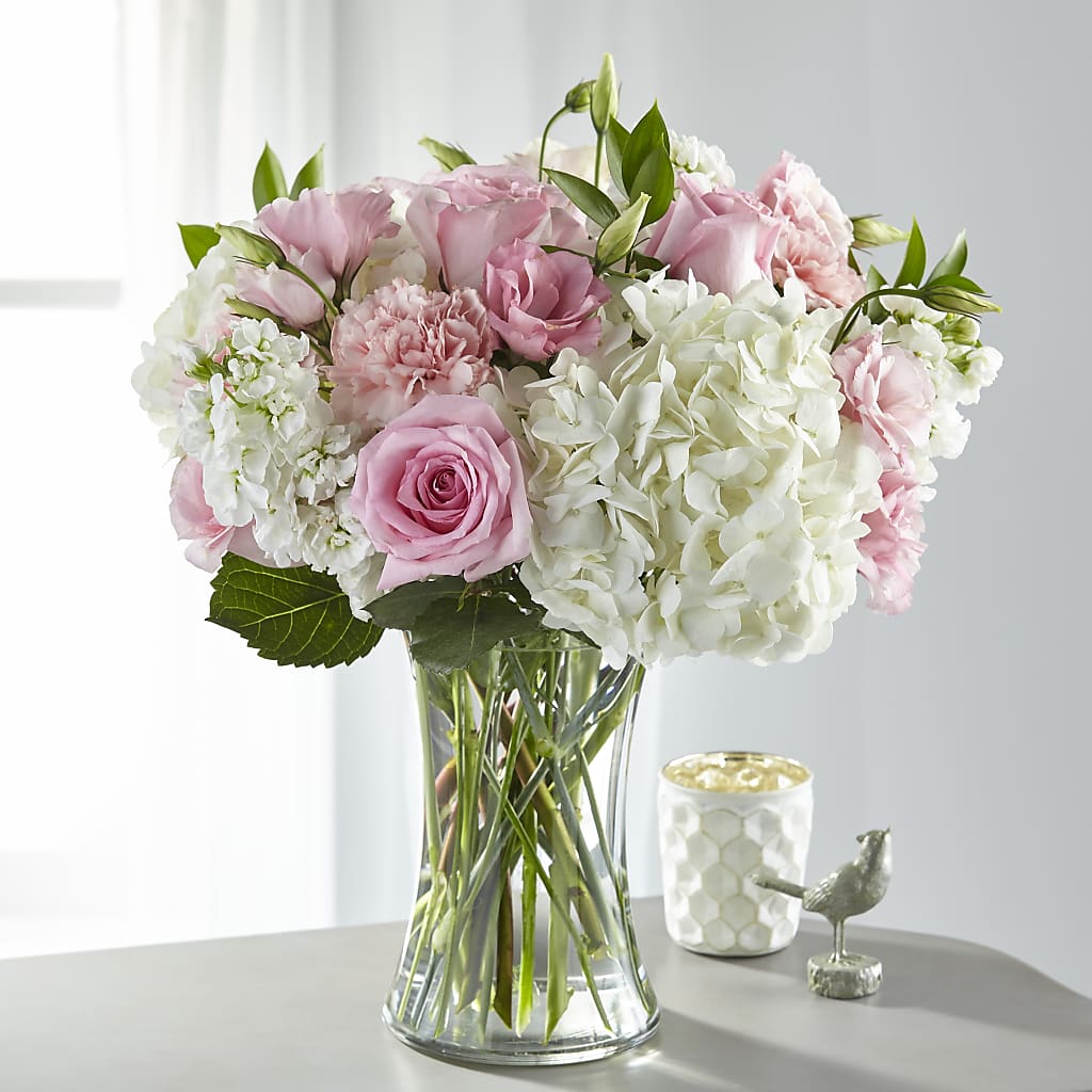 Guiding Grace Bouquet – Talia Flowers, Ottawa ON