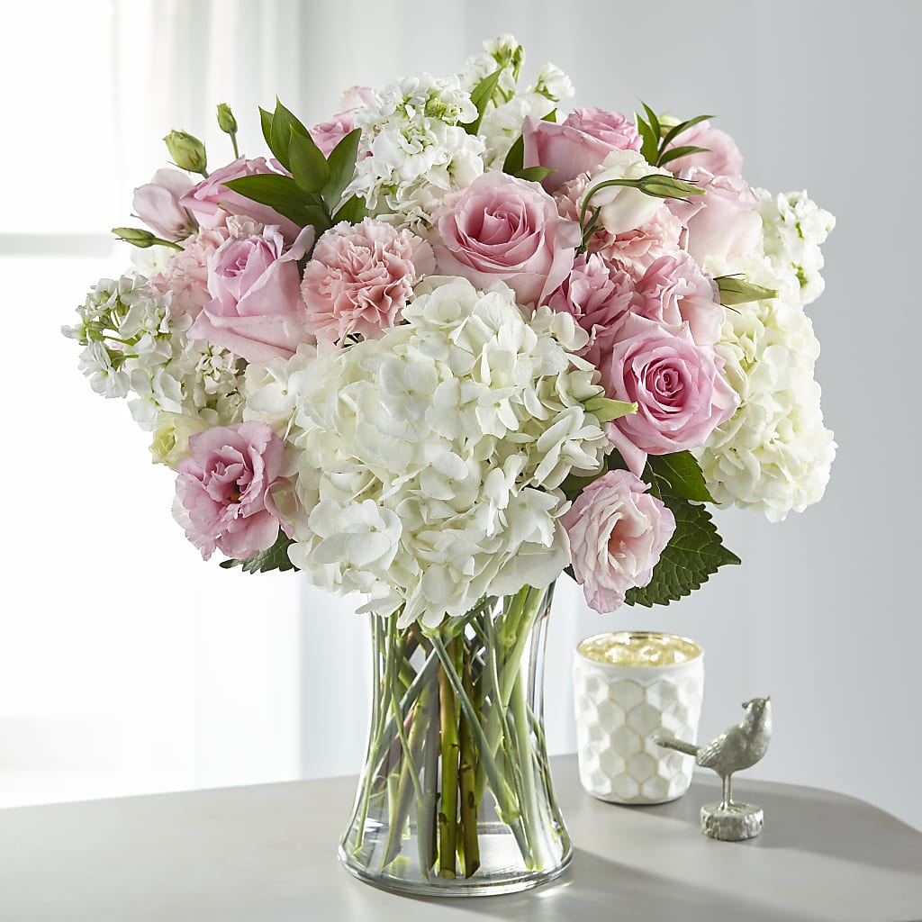 Guiding Grace Bouquet – Talia Flowers, Ottawa ON
