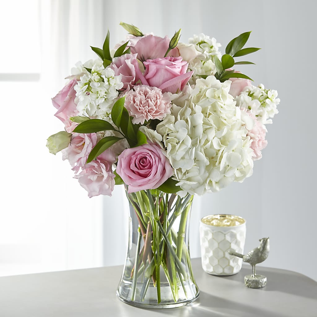 Guiding Grace Bouquet – Talia Flowers, Ottawa ON