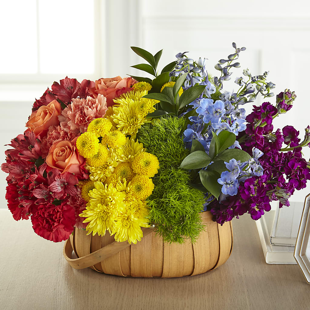 Prideful Basket – Talia Flowers, Ottawa ON