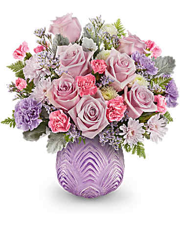 Teleflora's Dreamy Blooms Bouquet