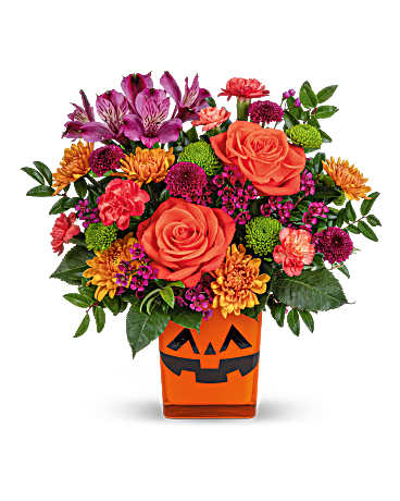 Teleflora's Spooky Spectacle Bouquet – Talia Flowers, Ottawa ON