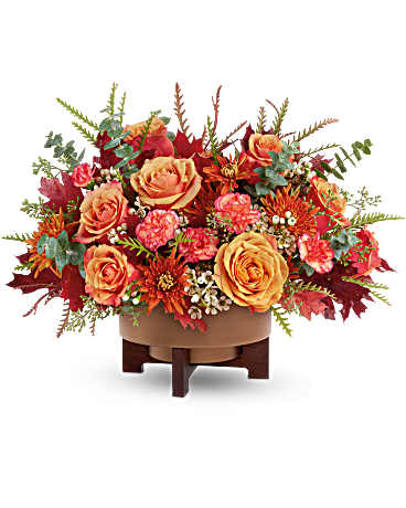 Teleflora's Modern Copper Centerpiece