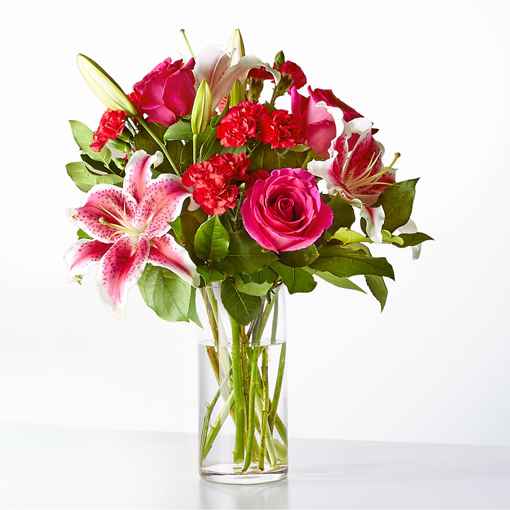 Love at First Sight Bouquet – Talia Flowers, Ottawa ON