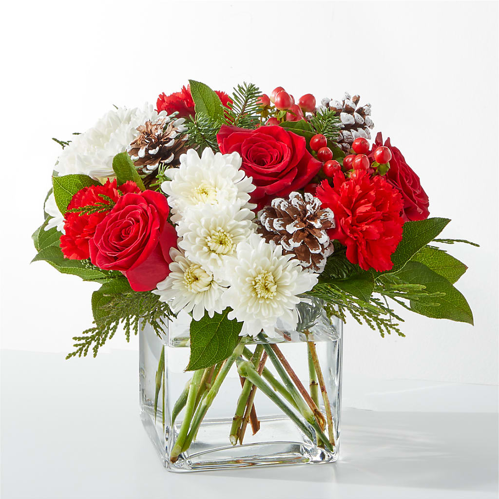 Snow Angel Bouquet – Talia Flowers, Ottawa ON