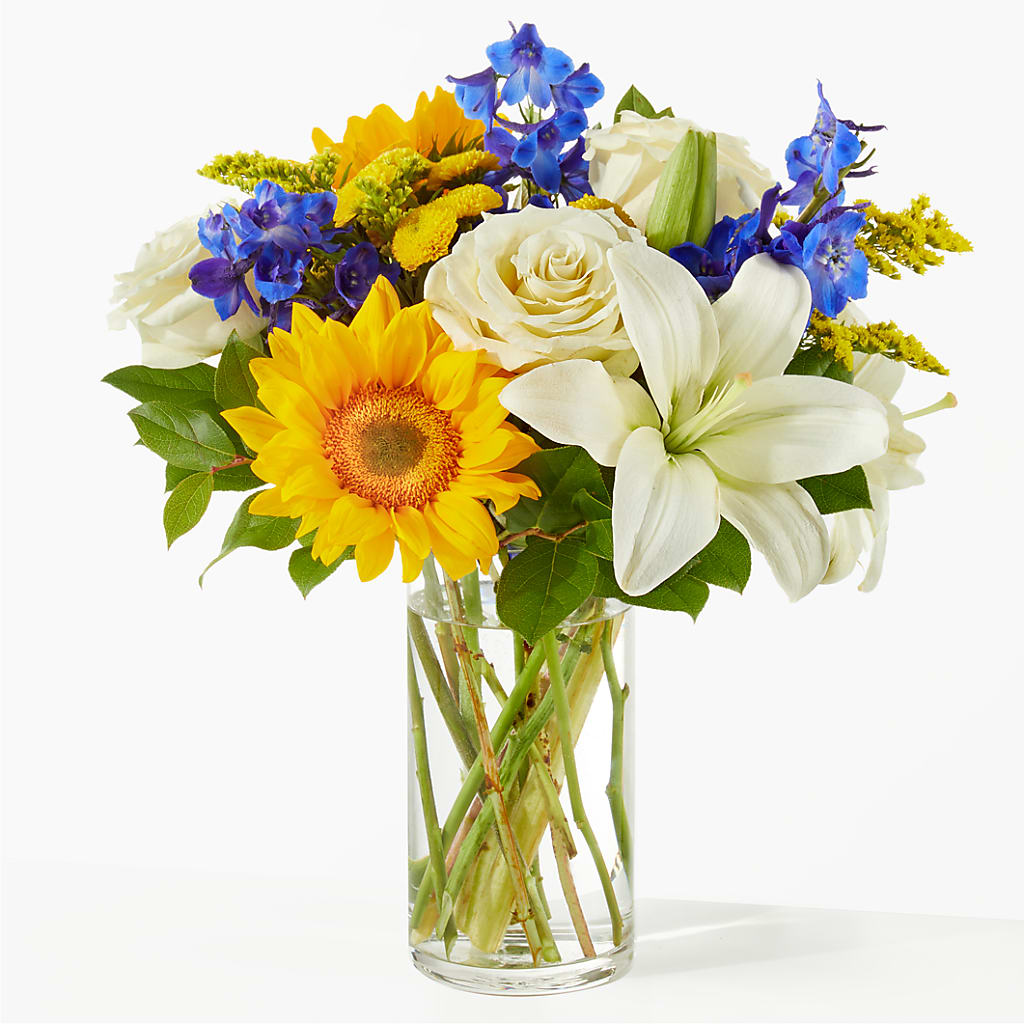 Stargazing Bouquet – Talia Flowers, Ottawa ON