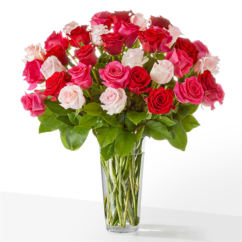Charming Rose Bouquet – Talia Flowers, Ottawa ON