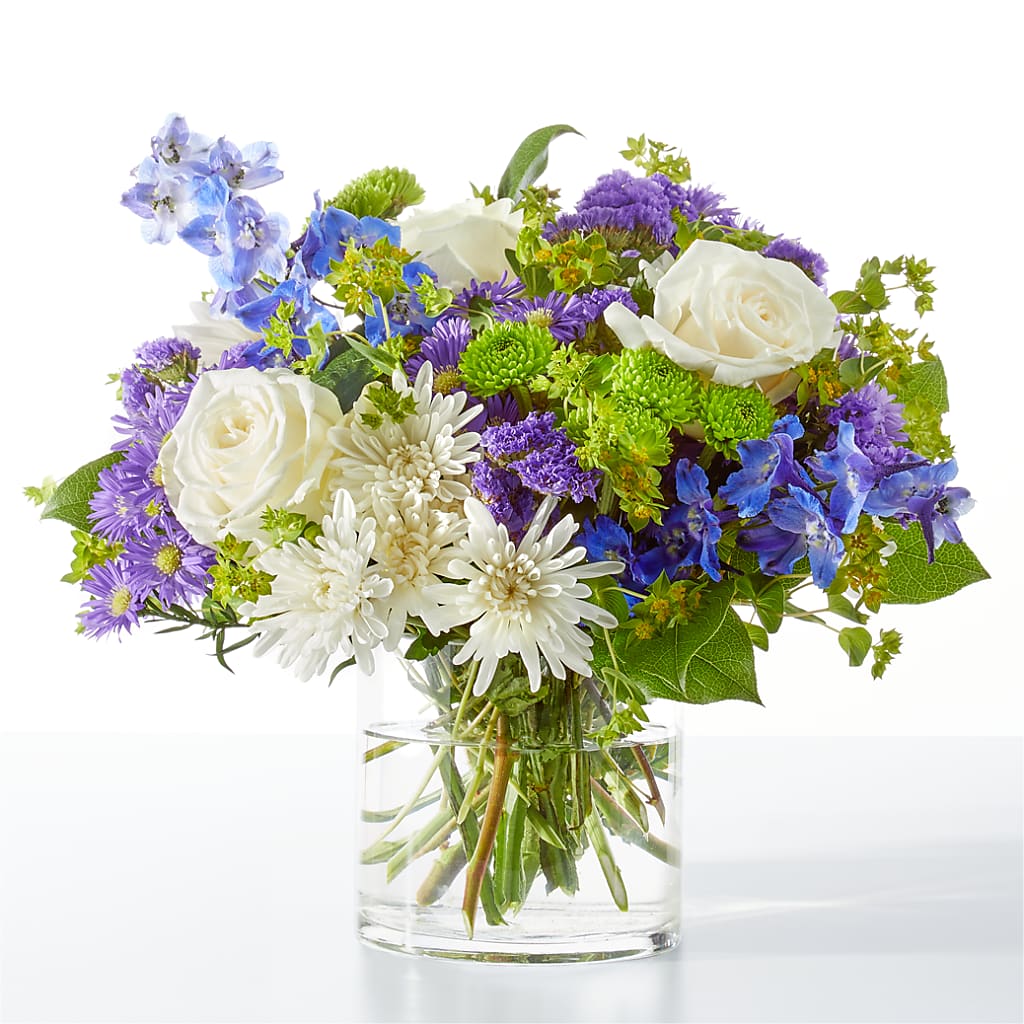 Genuine Gestures Bouquet – Talia Flowers, Ottawa ON