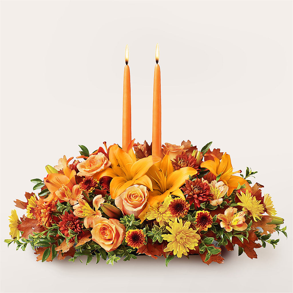 Traditions Centerpiece – Talia Flowers, Ottawa ON