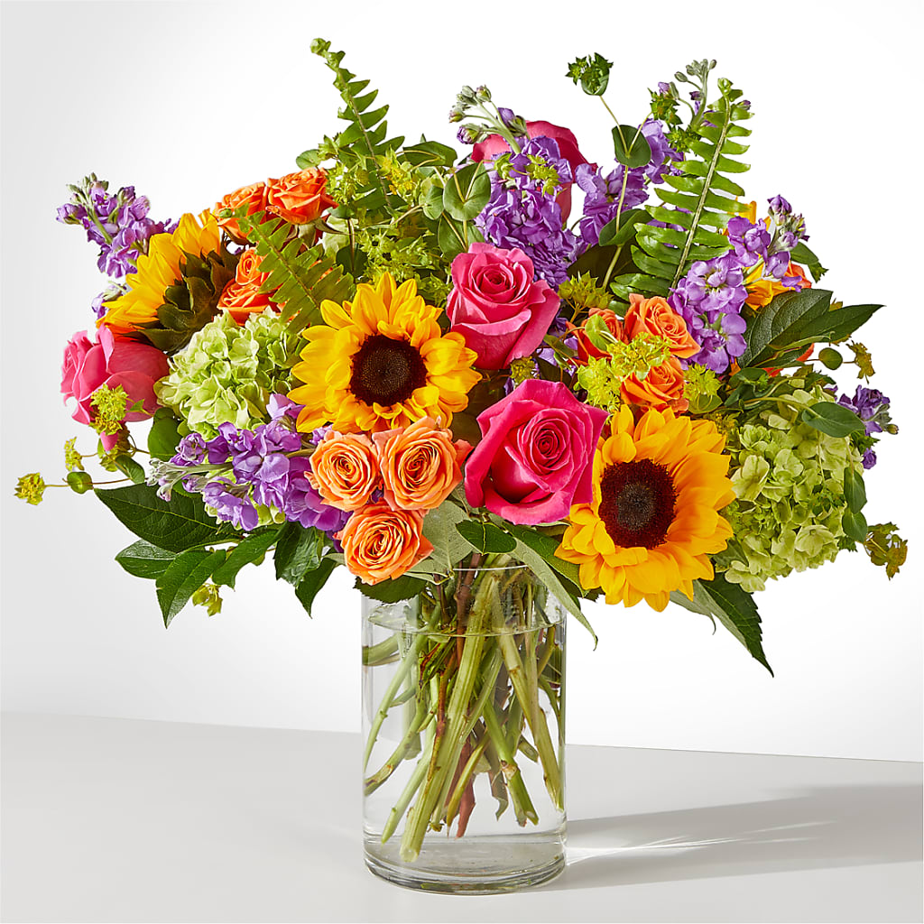 Vibrant Greetings Bouquet – Talia Flowers, Ottawa ON