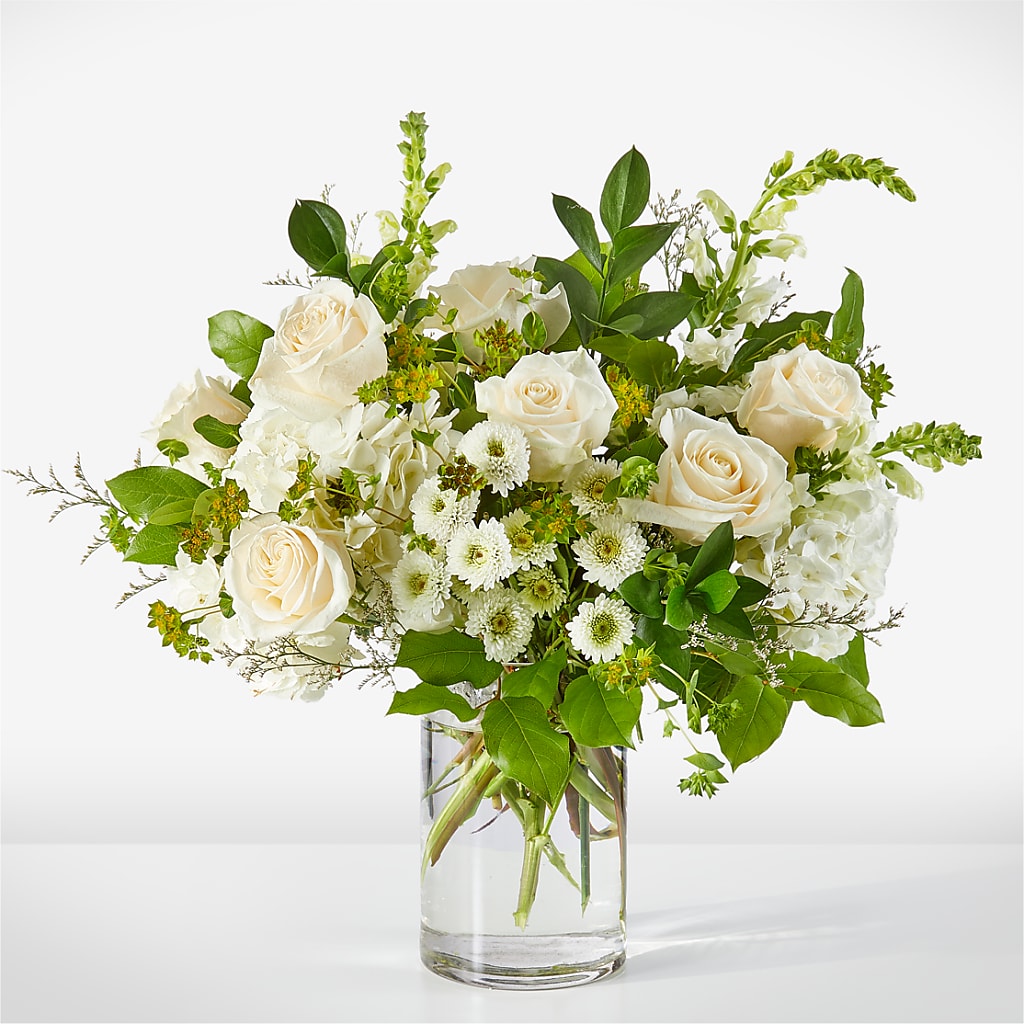 Hint of Vanilla Bouquet – Talia Flowers, Ottawa ON