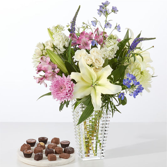 Winter Celebration Bouquet –  Talia Flowers, Ottawa ON