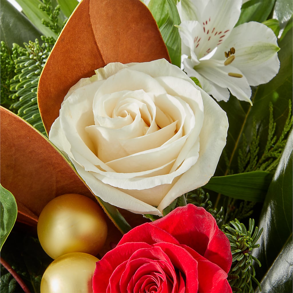 Joy & Jolly Bouquet –  Talia Flowers, Ottawa ON