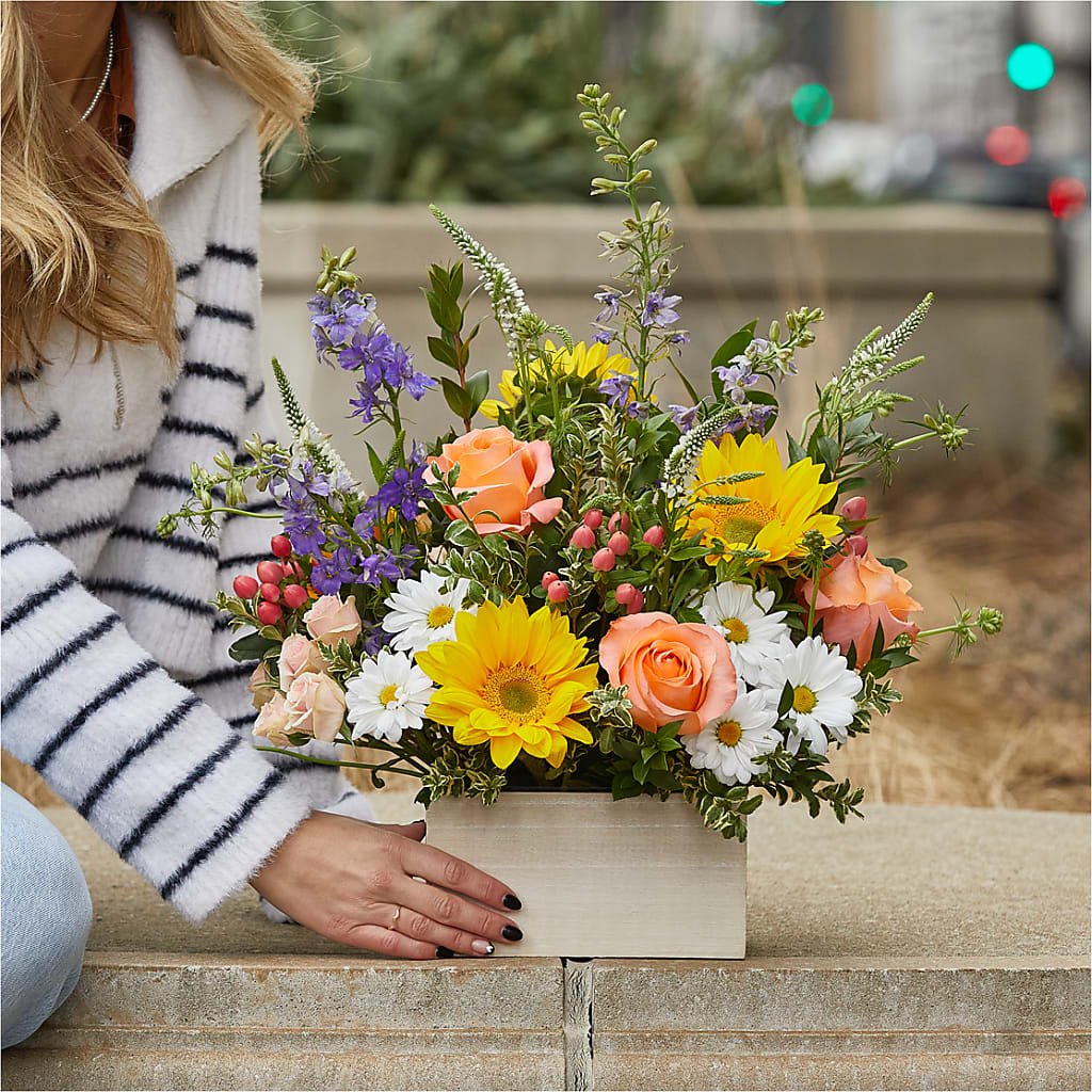The Good Life Bouquet –  Talia Flowers, Ottawa ON