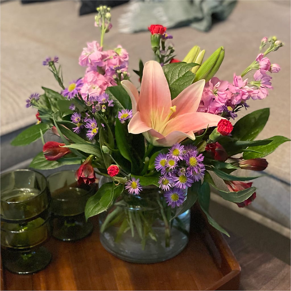 Romantique Bouquet –  Talia Flowers, Ottawa ON