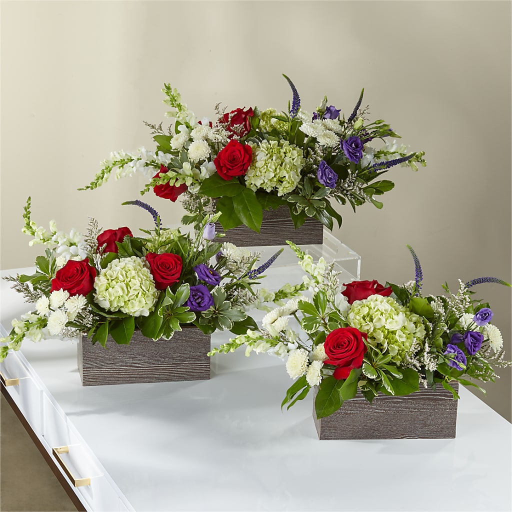 Sweet Magnolia Bouquet –  Talia Flowers, Ottawa ON