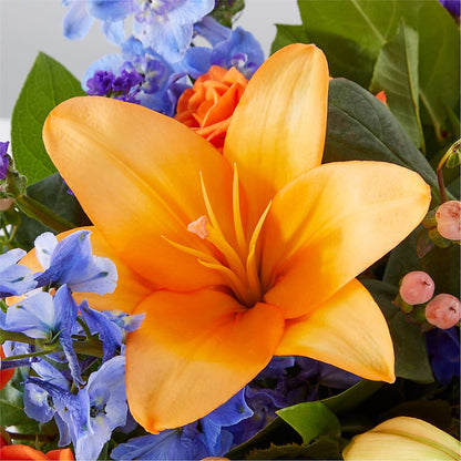 Radiant Citrus Box Bouquet –  Talia Flowers, Ottawa ON