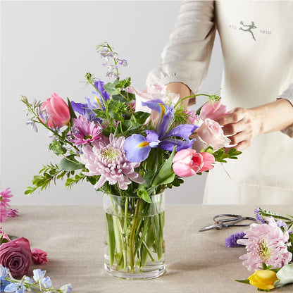Pastel Tradition - A Florist Original –  Talia Flowers, Ottawa ON