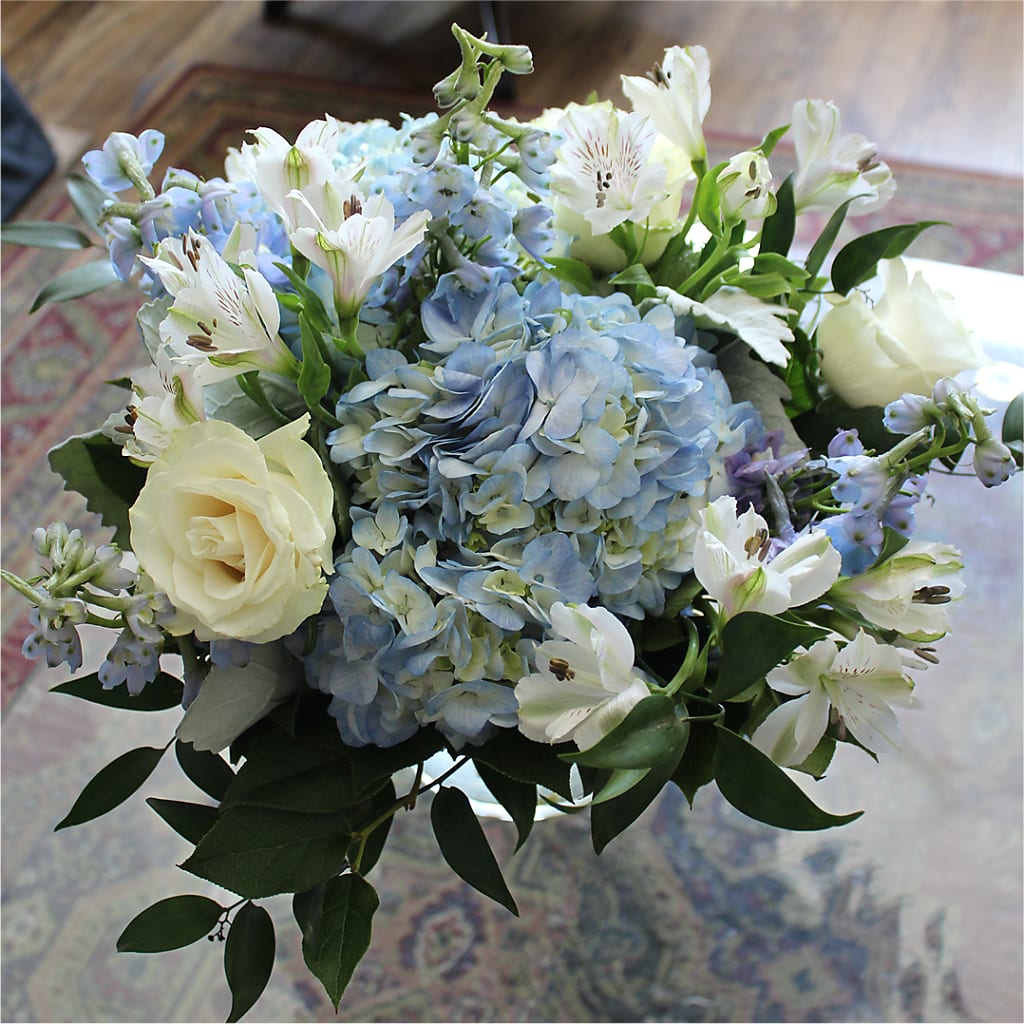 Clear Skies Bouquet –  Talia Flowers, Ottawa ON