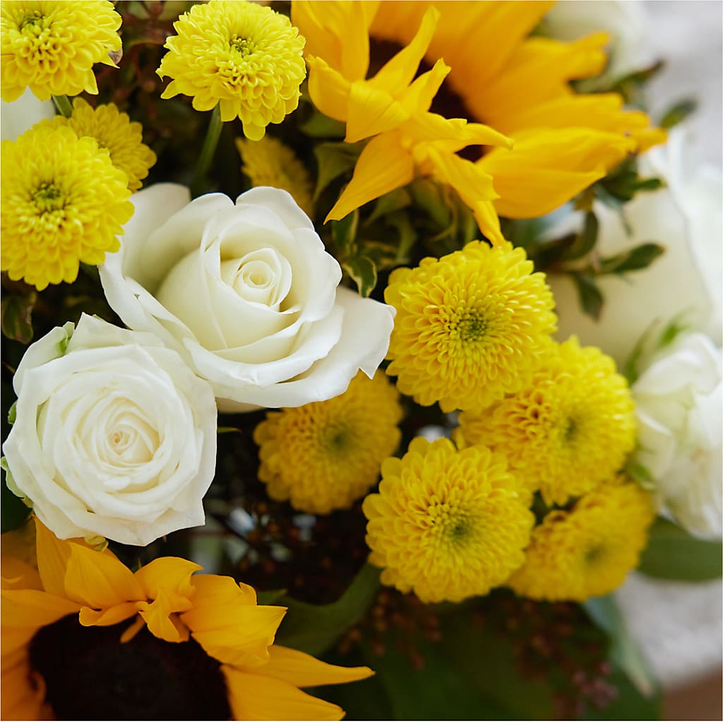 Luminous Morning Bouquet –  Talia Flowers, Ottawa ON