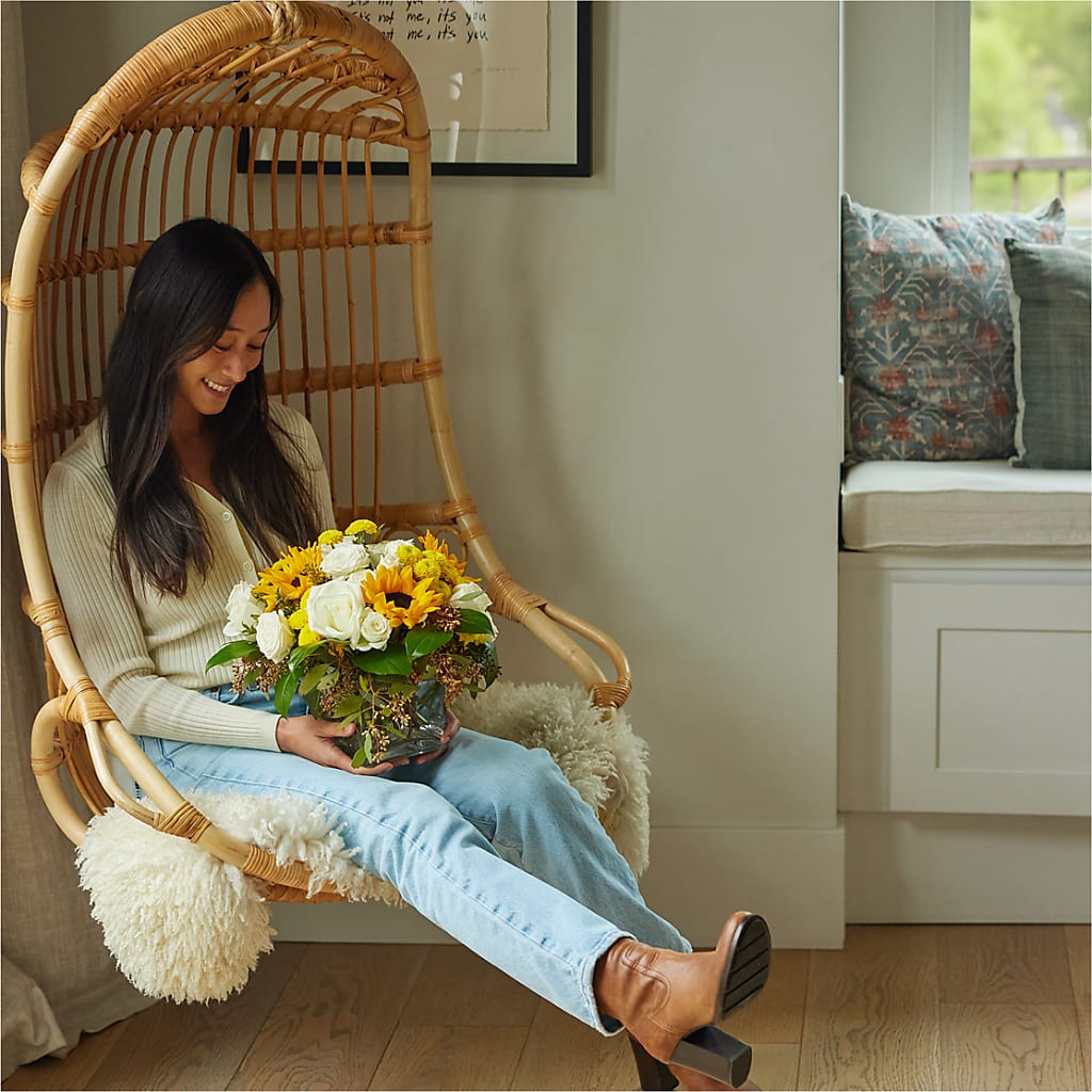 Luminous Morning Bouquet –  Talia Flowers, Ottawa ON