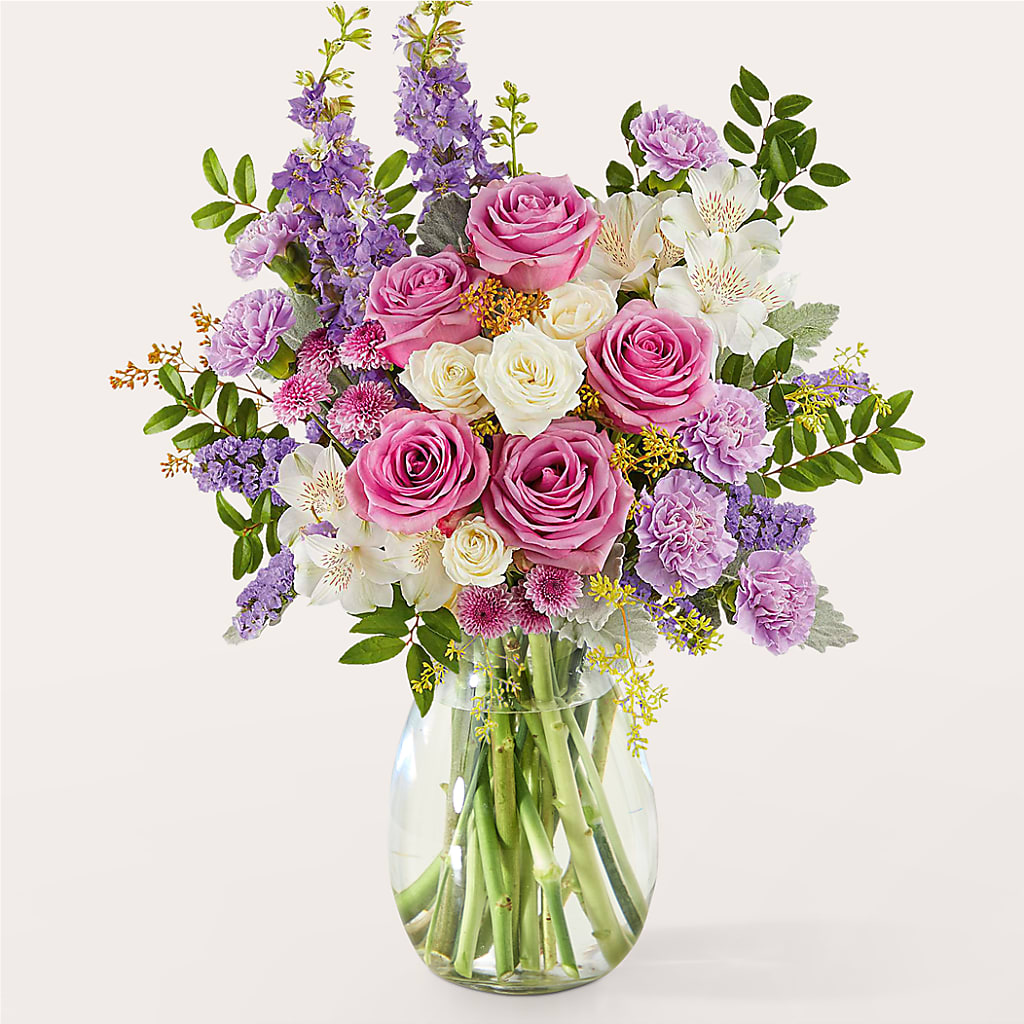 Lucky Me Bouquet –  Talia Flowers, Ottawa ON