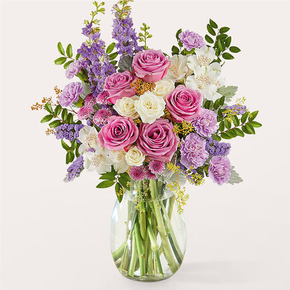Lucky Me Bouquet –  Talia Flowers, Ottawa ON