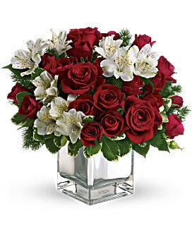 Teleflora's Christmas Blush Bouquet