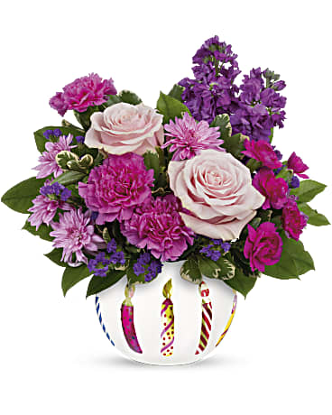 Teleflora's Birthday Greetings Bouquet