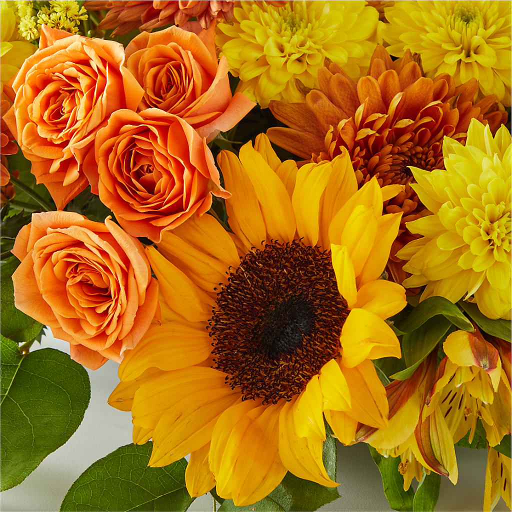Autumn Harmony Centerpiece –  Talia Flowers, Ottawa ON