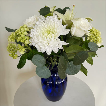 Snowy Dreams Bouquet –  Talia Flowers, Ottawa ON