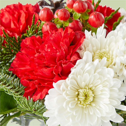 Snow Angel Bouquet –  Talia Flowers, Ottawa ON