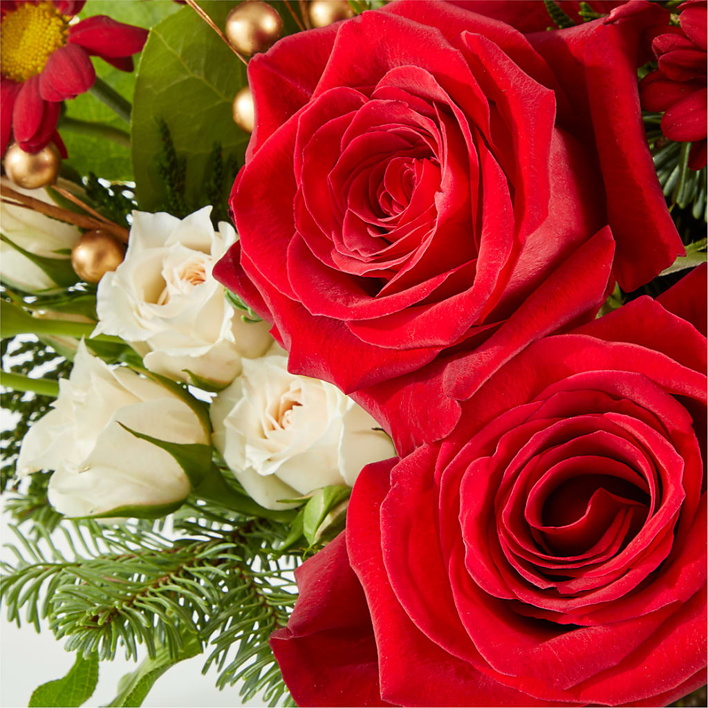 Believe Bouquet –  Talia Flowers, Ottawa ON