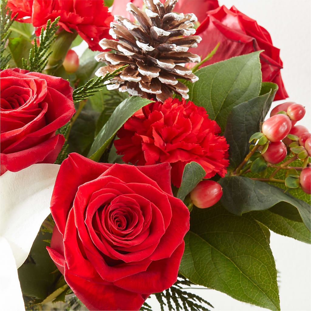 Oh So Jolly Bouquet –  Talia Flowers, Ottawa ON