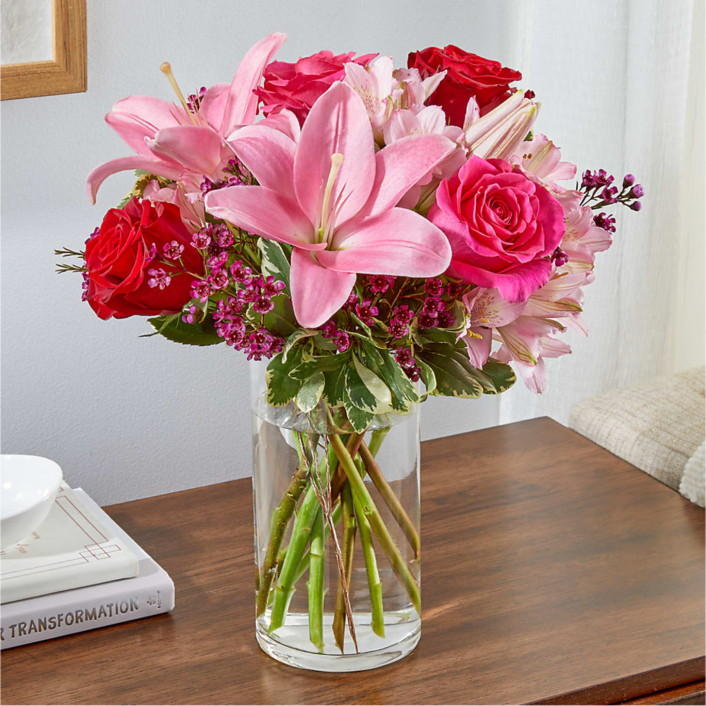 Lucky in Love Bouquet –  Talia Flowers, Ottawa ON