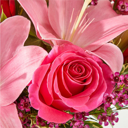 Lucky in Love Bouquet –  Talia Flowers, Ottawa ON