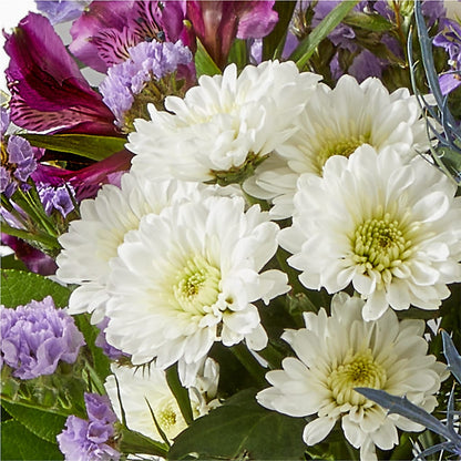 Shooting Star Bouquet –  Talia Flowers, Ottawa ON